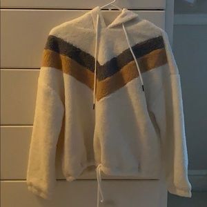 Fluffy nanamacs pull over sweatshirt